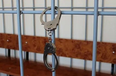 В Ейске на скамью подсудимых отправлен вандал, разрисовавший аэрозольным баллончиком шесть остановок общественного транспорта 