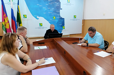 22 июля 2025 года в 15 часов в малом зале администрации Ейского городского поселения Ейского района состоялось очередное заседание административной комиссии г. Ейска