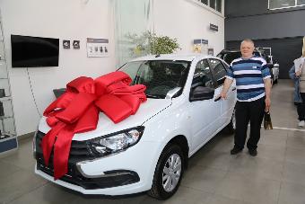 11 новых автомобилей передало Отделение СФР по Краснодарскому краю жителям Кубани, пострадавшим на производстве