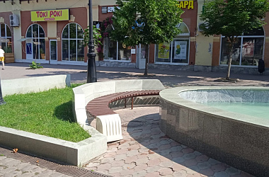 Продолжаются работы по благоустройства городских территорий 
