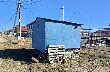 О мероприятиях по демонтажу самовольно установленных объектов некапитального характера