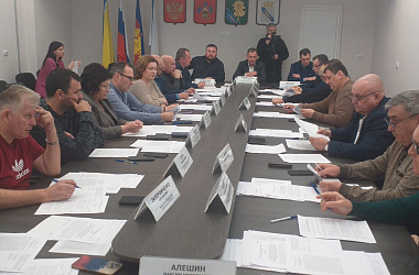 Сегодня состоялась очередная сессия Совета Ейского городского поселения Ейского района
